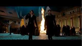 Hansel amp Gretel  Witch Hunters  Bandeannonce 2 VF [upl. by Froh]