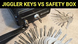 22 Jiggler Keys VS Safety Money Box [upl. by Bodrogi]