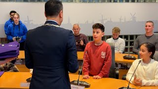 Schiedamse Kinderen gaan politiek in ‘Stem uitbrengen en laten zien waarvoor ze staan’ [upl. by Cloe399]