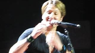 Keith Urban  Edmonton  Who Wouldnt Want to Be MeSomebody Like You  Jan 18 2014 [upl. by Rotceh]