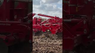 Massey Ferguson 8S265 Dyna E  DEEP cultivation [upl. by Thanos]