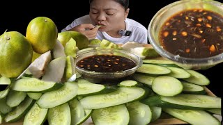 Cucumber at Bayabas dalandan with spicy sauce mukbang [upl. by Baptista]