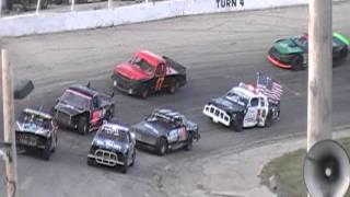 Worst Figure 8 Crash  Slinger Super Speedway Ever 9112011 [upl. by Peednas805]