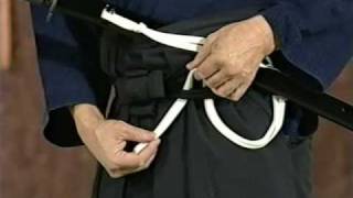 Introduction to Iaido part 3 Wearing the sword [upl. by Idnic]