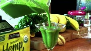 How to Make a Delicious Vegetable Smoothie  Raw Foods amp Smoothies [upl. by Amrac817]