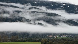 Die Ortenburg im Nebel [upl. by Bronez]