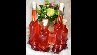 Erdbeerlikör mit Chili Strawberry Liqueur Likör selber machen Likör Rezept XUXU herstellen DIY [upl. by Saihttam983]