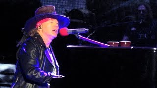 November Rain  Guns N Roses Live in Vancouver [upl. by Mcnutt]