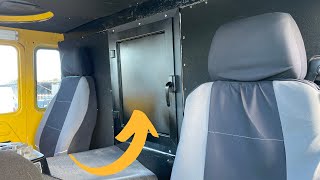 Montiamo la prima porta per il passaggio cabina di guida  cellula abitativa 🚐✨ [upl. by Aihseit]