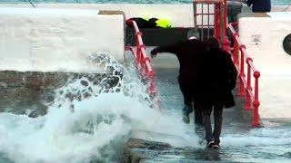 Super Moon High Tides  Banjo Pier Looe [upl. by Oetam63]