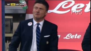 Mazzarri show in Inter  UdineseSi mangia una bottiglia [upl. by Ettenhoj]