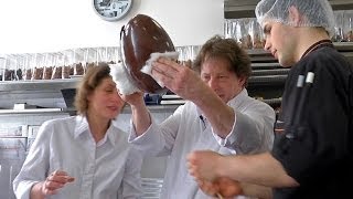 Pâques portrait de Jacques Génin chocolatier à Paris  2004 [upl. by Nevuer]