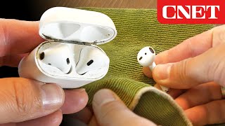 How To Clean AirPods amp EarPods Without Damaging Them [upl. by Tybalt]