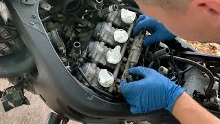 How to remove the 2005 Yamaha R6 Injectors  Speed Prophets [upl. by Anyad]