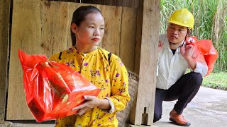 Exlover unexpectedly returns  Harvesting squash tops to sell at the market l Lý Thị Sai [upl. by Auehsoj]