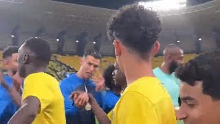 Ronaldo dá reprimenda a Cristianinho à frente do mundo inteiro [upl. by Silber]