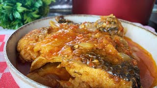 Recette Poisson DORADE à la sauce tomate très simple et delicieuxDorade fritle gout de [upl. by Alliuqat850]