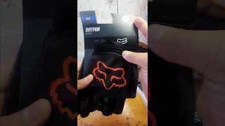 Unboxing Fox DirtPaw Gloves explore foxsports mtb trendingshorts [upl. by Wunder]