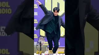 로운 Rowoon💜 unofficial dance💛 on Idol Radio🎶 2020 rowoon 로운 [upl. by Cort540]