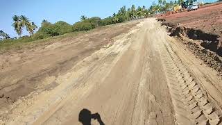 Como é feito terraplanagem em vias de veículos em uma obra de terraplanagem obra construction [upl. by Elorac]