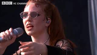 Jess Glynne  Hold My Hand Live [upl. by Fairweather]