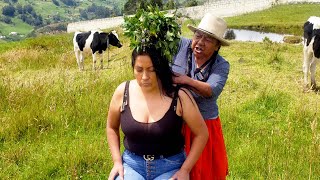 MAMA ISABELITA amp MARITZA PANGOL SPIRITUAL CLEANSIG AND MASSAGE HAIR CRACKING [upl. by Hnao]