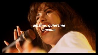 🤍 Selena Quintanilla y Pete Astudillo  Amame Quiereme Letra [upl. by Kahaleel]