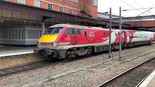 LNER 9112182205 At York From London KC To Edinburgh [upl. by Balough]