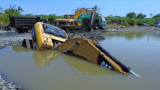 CAT 320D Excavator Drowned On The River Heavy Recovery [upl. by Marabelle]