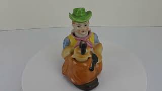 Vintage NODDER Cowboy with Gun Ceramic Salt amp Pepper Shaker Set [upl. by Clarkin]