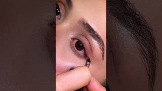 Graphic eyeliner eye makeup 💁✨makeup eyemakeup amazingmakeup makeuptutorial [upl. by Ynnaj]