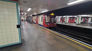 Hammersmith amp City Line S7 Stock 21321 Departing Mile End [upl. by Evangeline]