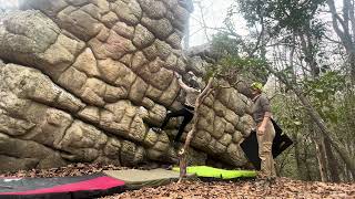 Schtabbum V0 Bouldering in Zahnd Georgia [upl. by Ellebana]