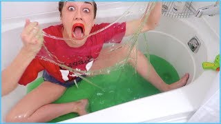 SLIME BATH CHALLENGE [upl. by Marquis]