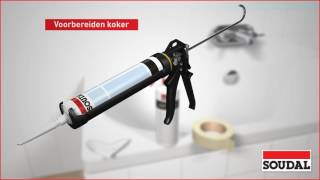 Silicone aanbrengen in badkamer met Soudal Sanitaire Silicone [upl. by Slade]