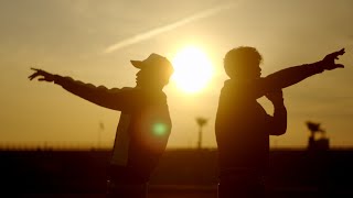 2人ならLAF official Music Video [upl. by Nyladam]