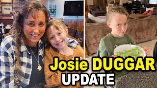 Rarelyseen Duggar Josie 14 resurfaces at family party – but gross detail in background [upl. by Belcher484]