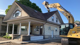 Demolishing this old house [upl. by Nnahteb]