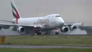 FULL thrust reverse on a wet runway B747 Freighter Emirates OOTHC  AMS Schiphol [upl. by Stefan]