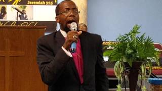 Apostle Reginal Moss Preaching The Truth [upl. by Najar]