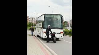 Heroic Biker Halts Bus to Help Senior – Heartwarming Act Caught on Camera [upl. by Jelena]