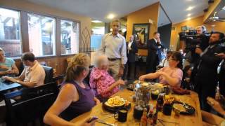 Obama Visits the Buff Restaurant [upl. by Nagaet]