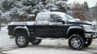 Dodge 2500 diesel truck with 37quot tires drifting in snowMOV [upl. by Ecirted]