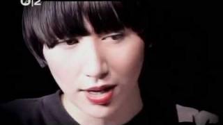 Yeah Yeah Yeahs  Gold Lion LIVE Acoústic Versión [upl. by Dettmer]