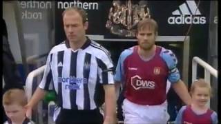 Lee Bowyer Kieron Dyer fight full Match of the Day clip  Saturday 2nd April 2005 [upl. by Eniluj]