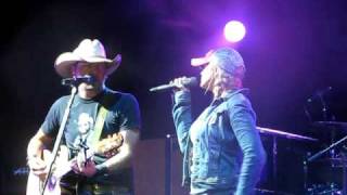 Jason Aldean and Miranda Lambert Grown Woman [upl. by Attenauqa]