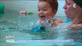 Ça baigne pour les bébés nageurs à CagnesSurMer [upl. by Snehpets]