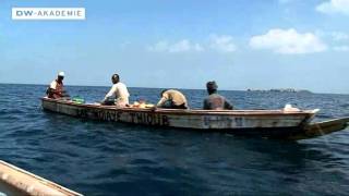 Histoires africaines I  La pêche traditionelle [upl. by Sair280]