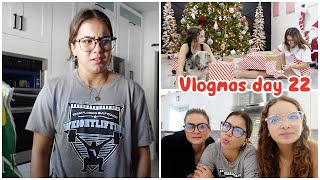 Dad teaches me how to cook 👩‍🍳  VLOGMAS DAY 22 [upl. by Doscher]