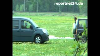 Fallschirmabsturz beim Flugplatz Bienenfarm 1 Tote  Nauen  Havelland [upl. by Syla]